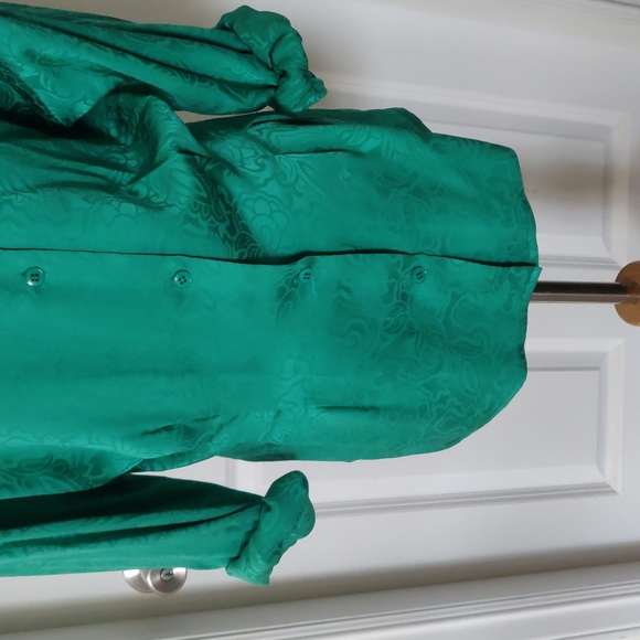 Vintage Silk blouse - Picture 5 of 9